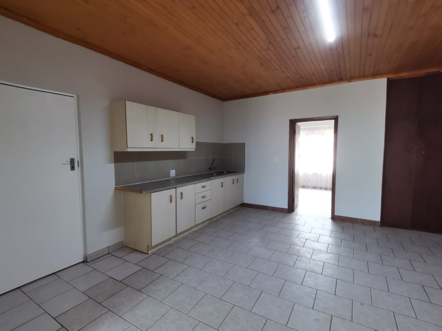 7 Bedroom Property for Sale in Hartenbos Central Western Cape